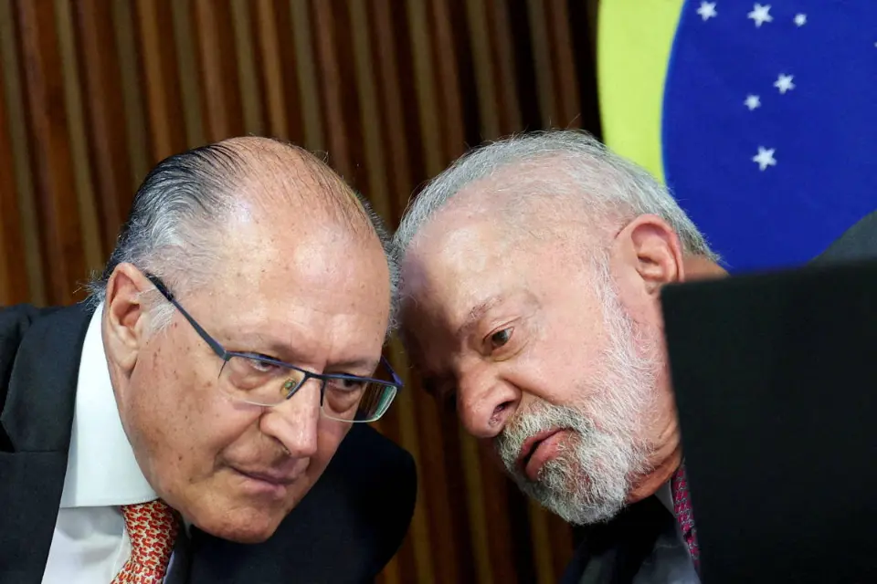 Novo pede cassação da chapa Lula-Alckmin por suposto abuso de poder econômico