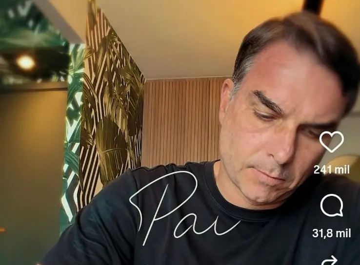 Flávio publica vídeo com carta a Bolsonaro e chama decisão de Moraes de insana e injusta