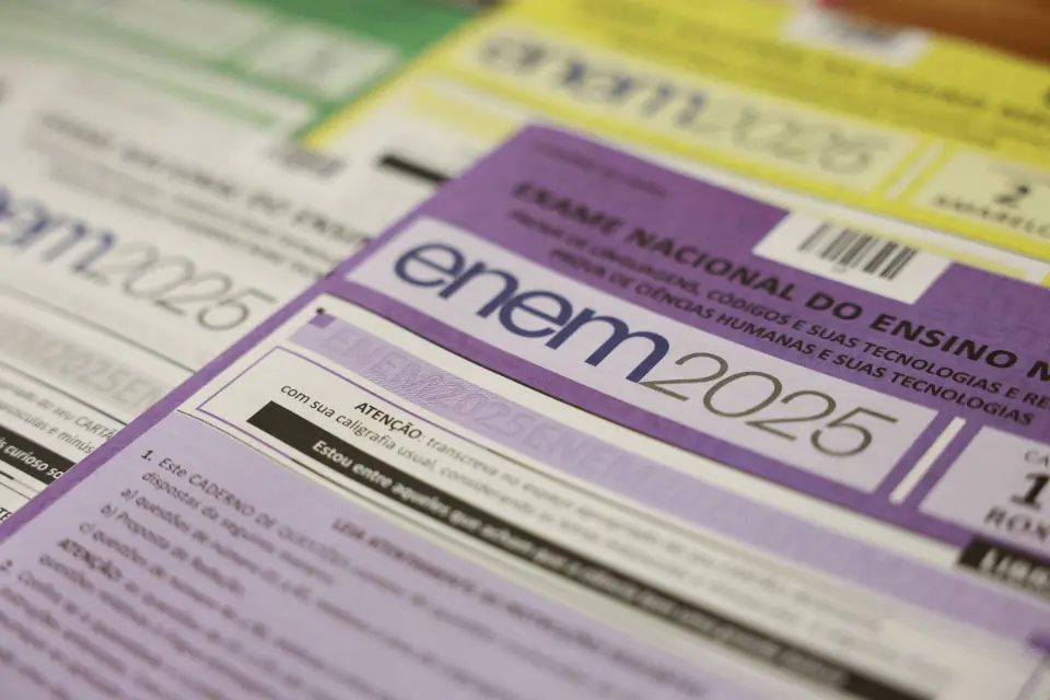 Polêmicas do Enem abalam confiança de estudantes para a prova deste ano
