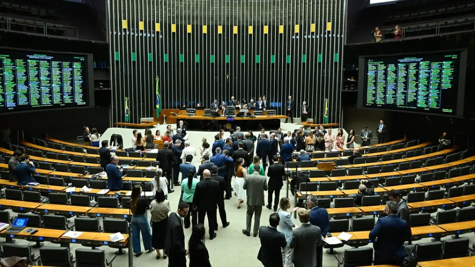 Emendas PIX ganham força como instrumento eleitoral e desequilibram disputa
