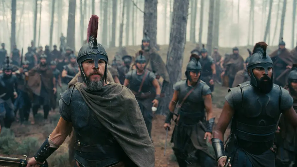 Um filme banal, insosso e raso; mas não conseguimos parar de falar dele