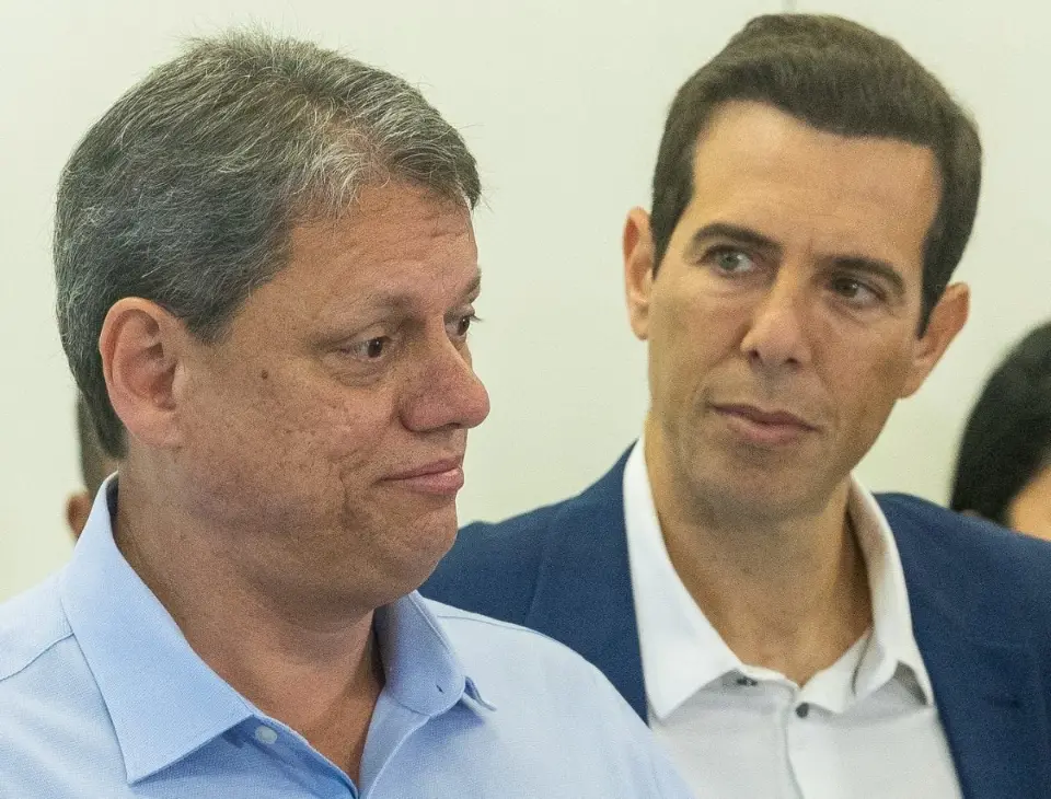 Fim do recesso na Alesp reacende disputa sobre reforma no magistério proposta por Tarcísio